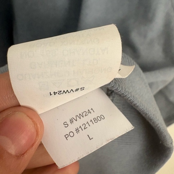 VUORI Long Sleeve Halo Crew Pullover Soft Dream Knit Smoke Blue Women Large EUC - Picture 5 of 6